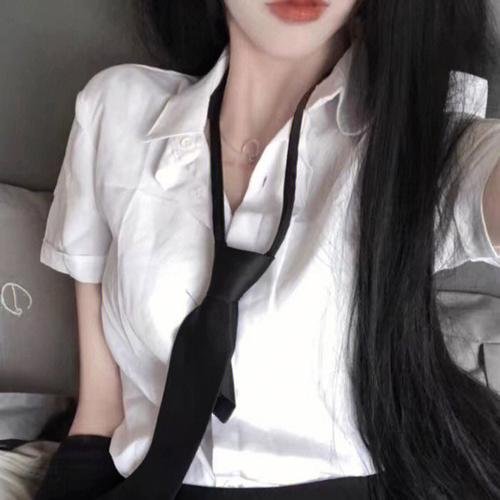 踢出我衣柜
